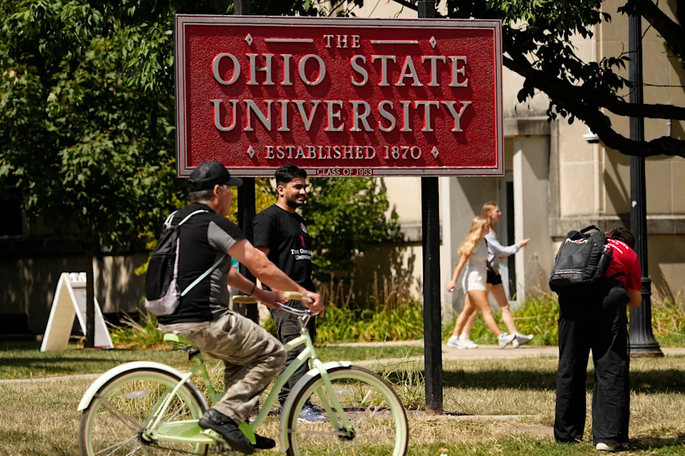 OSU limits decorations in dorm common spaces to 'Ohio State spirit'