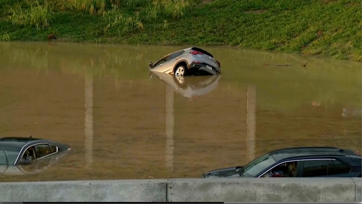 Flash flooding leaves at least three dead in Tennessee