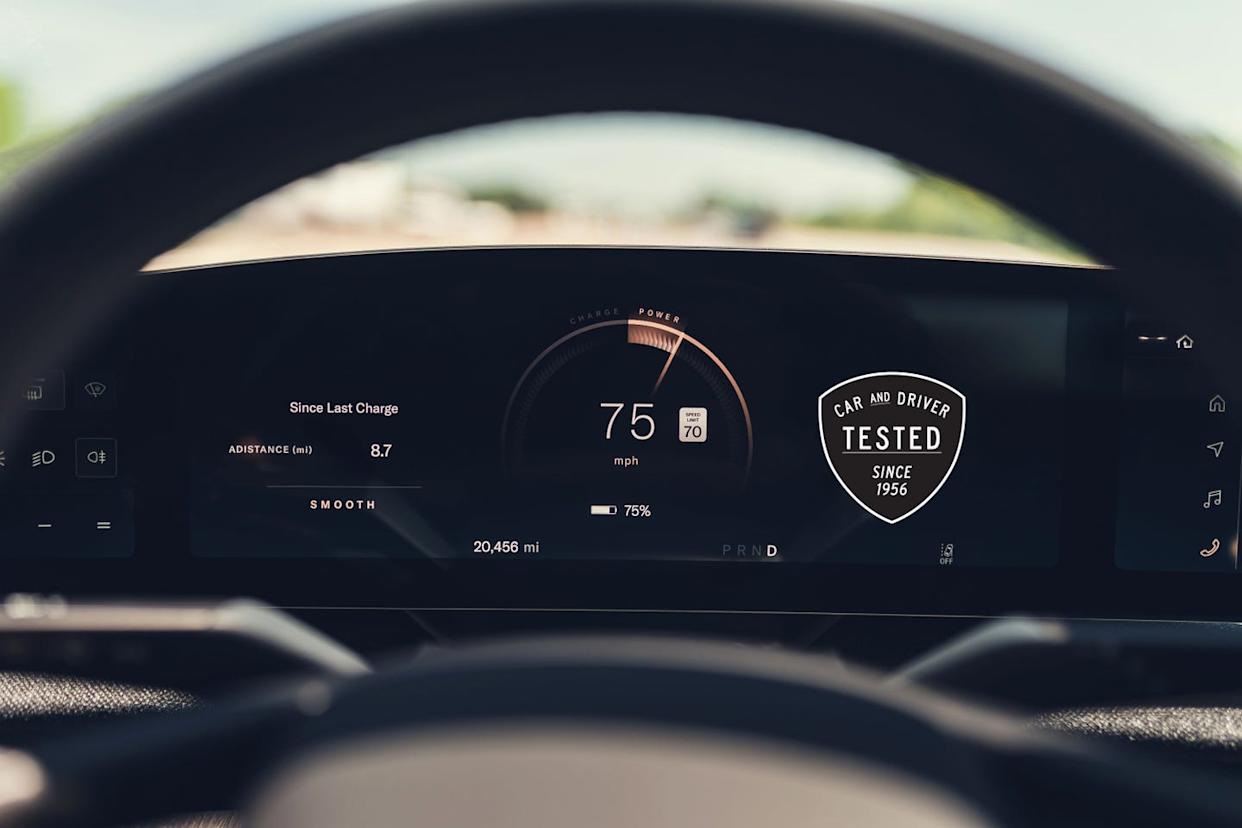 2025 lucid air speedometer