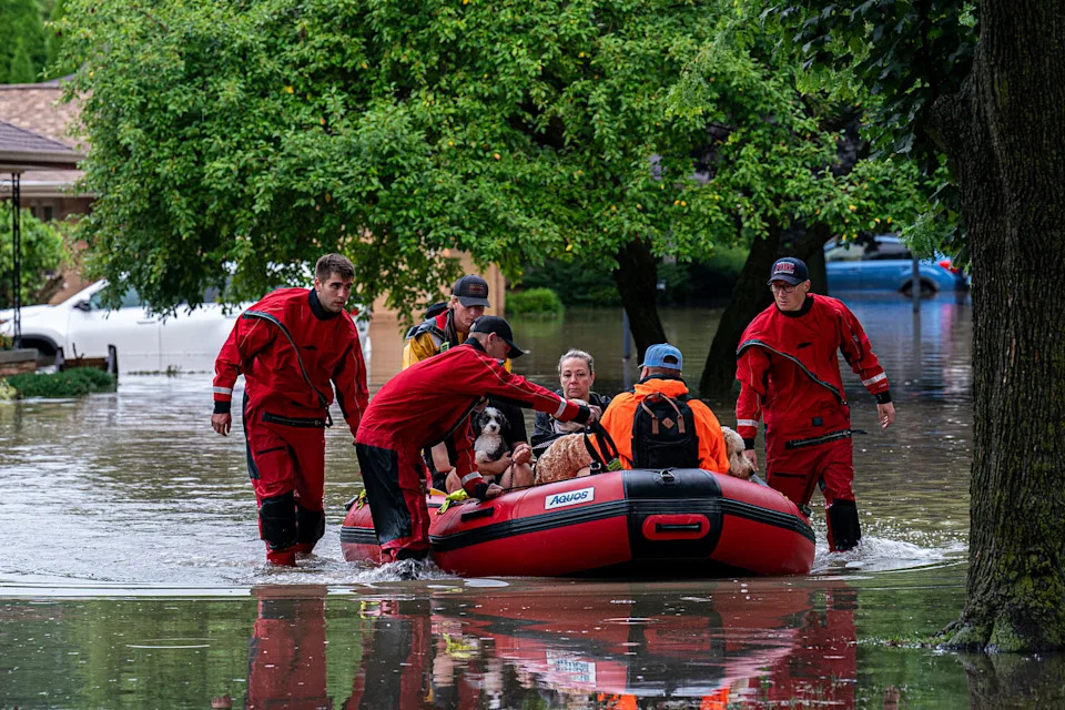 Severe storms knock out power and close roads in Midwest as flooding cancels last day of Wisconsin State Fair