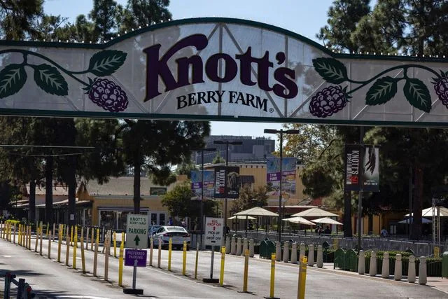 Getty Knott's Berry Farm