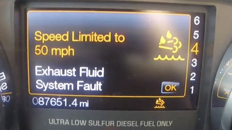 Exhaust fluid system fault warning, speed limited to 50 mph