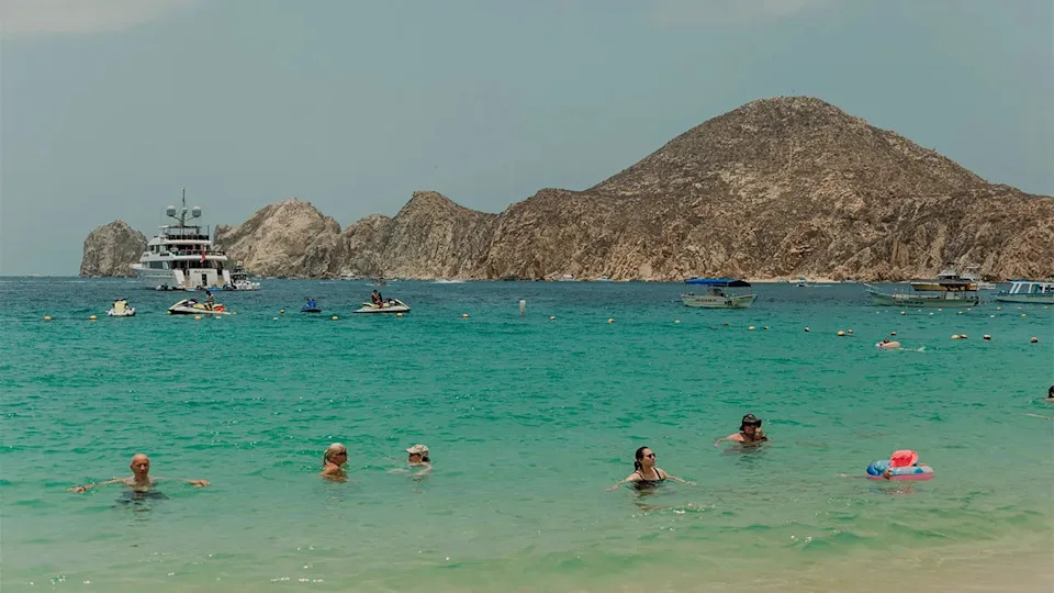 US warns American travelers about terrorism, crime, kidnapping in popular vacation destination