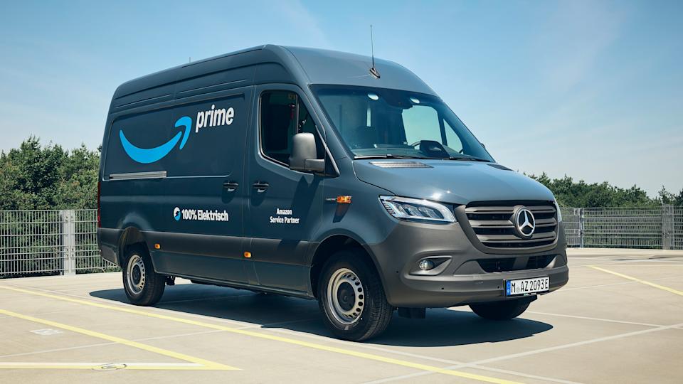 The Mercedes eSprinter has a maximum WLTP range of 484 km.