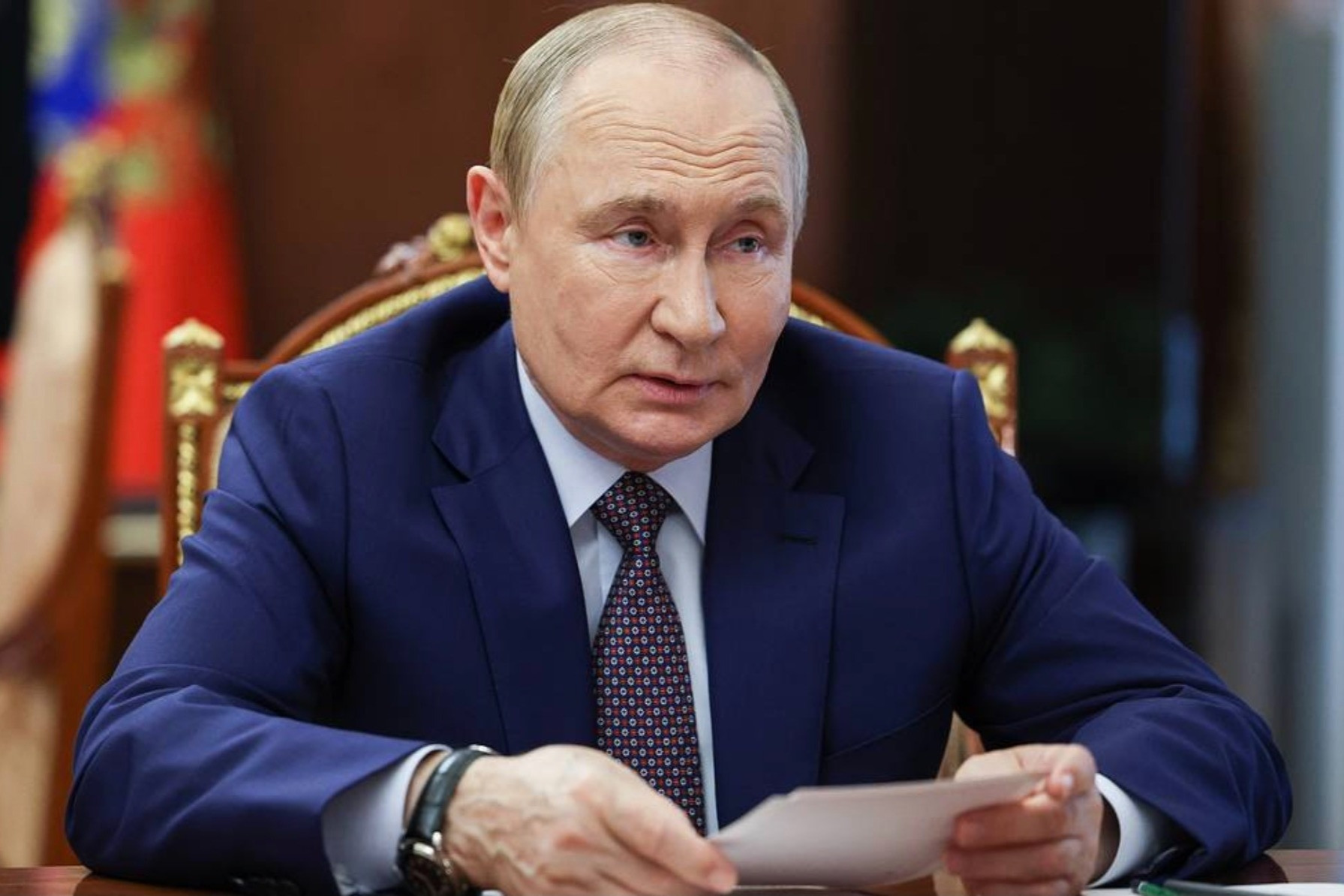 Ông Trump lên đường tới gặp ông Putin, hé lộ nơi ở của đoàn Nga tại Alaska