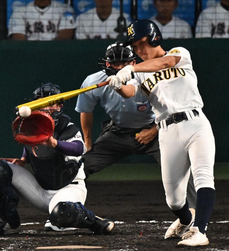 鳴門が6年ぶり2回戦へ　天理を破る　夏の甲子園