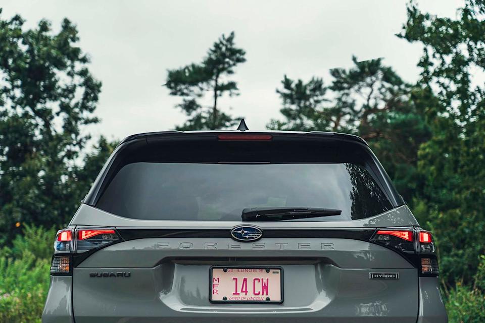 2025 subaru forester hybrid