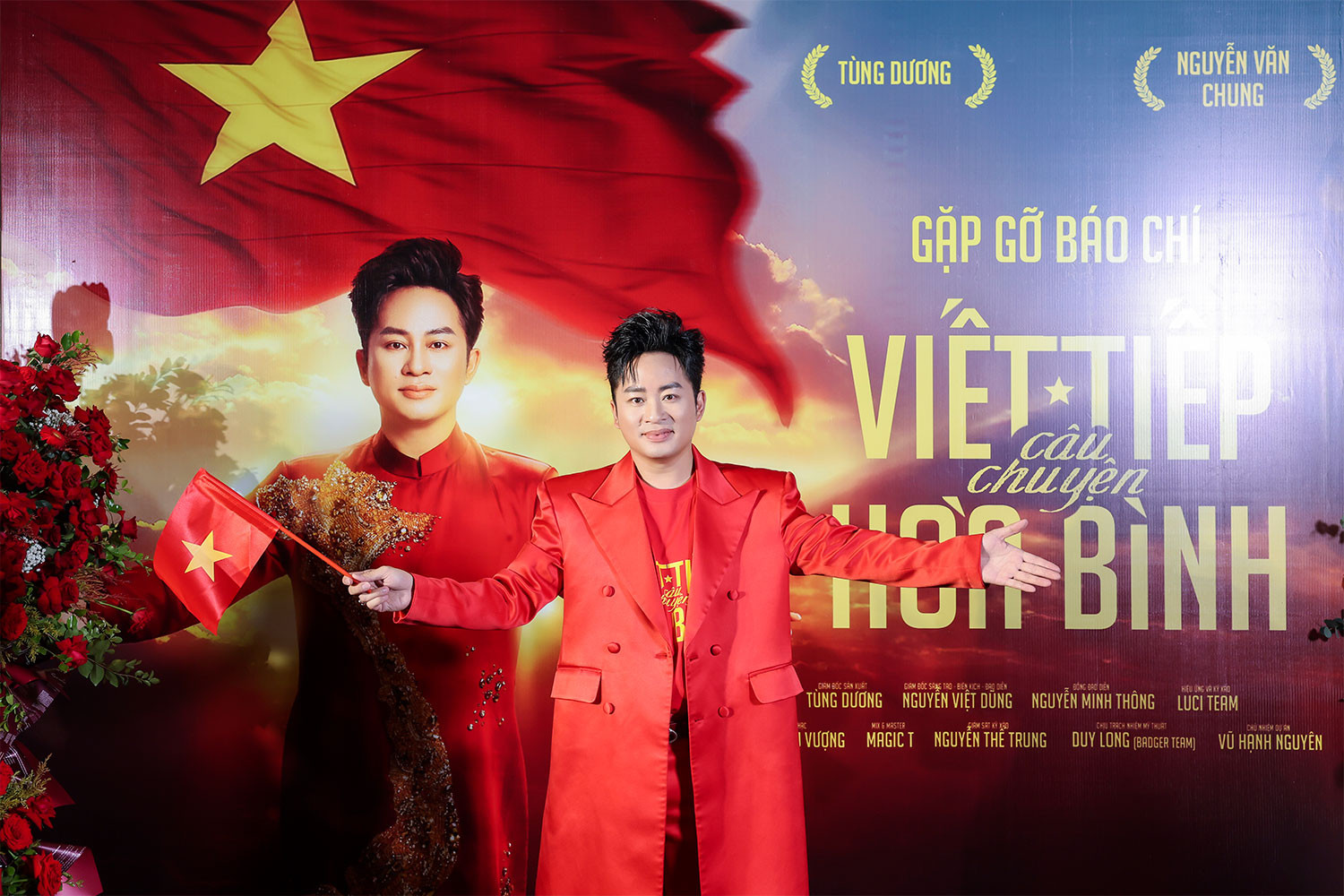 Nguyễn Văn Chung rơi nước mắt khi xem MV 'Viết tiếp câu chuyện hòa bình' của Tùng Dương