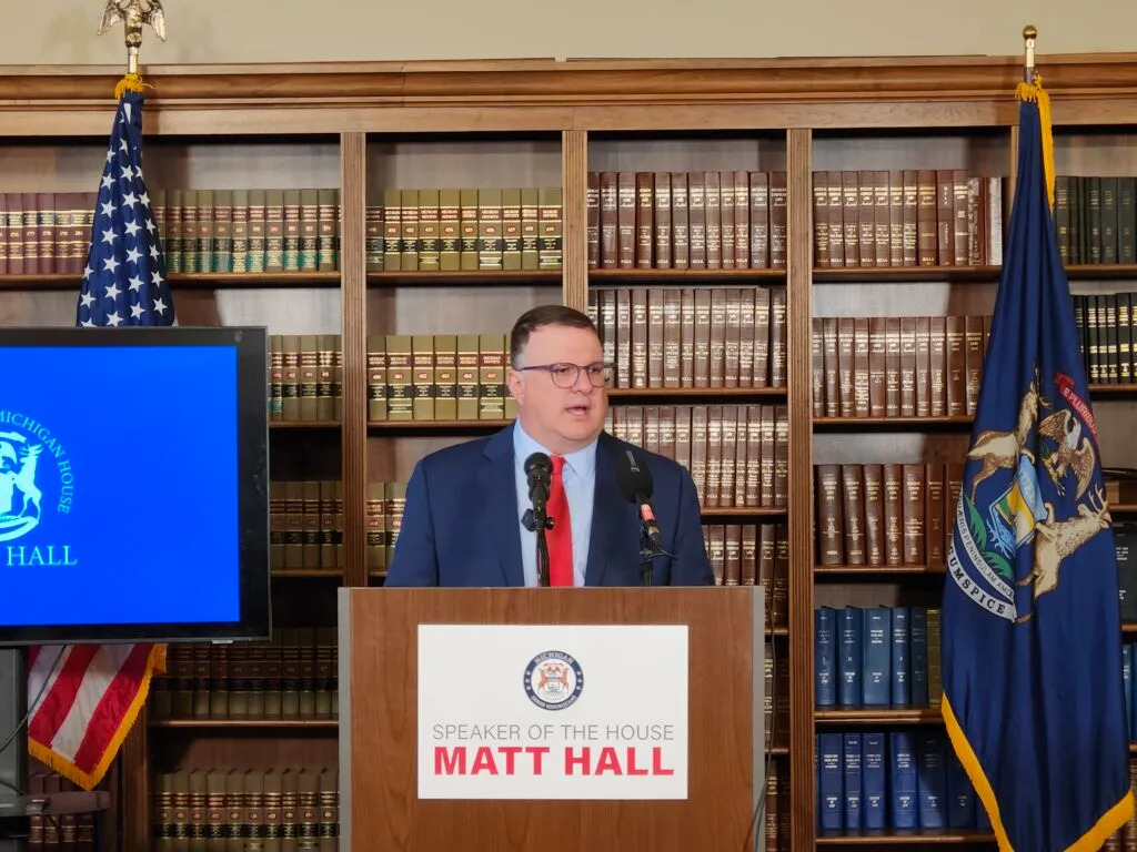 As Michigan schools lay off staff due to ongoing budget standoff, Hall tells them to hold the line