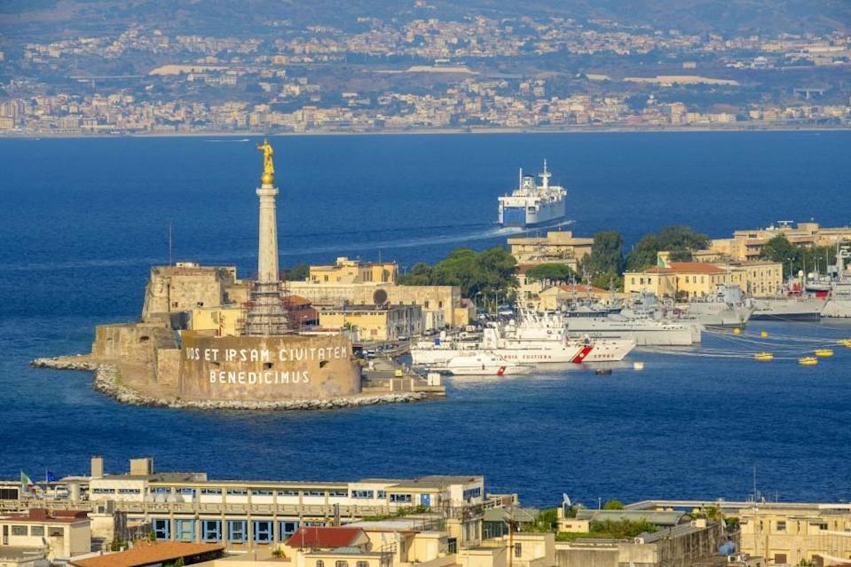 Un pont suspendu pour relier la Sicile au continent ? Le colossal projet de l’Italie à plus de 13 milliards