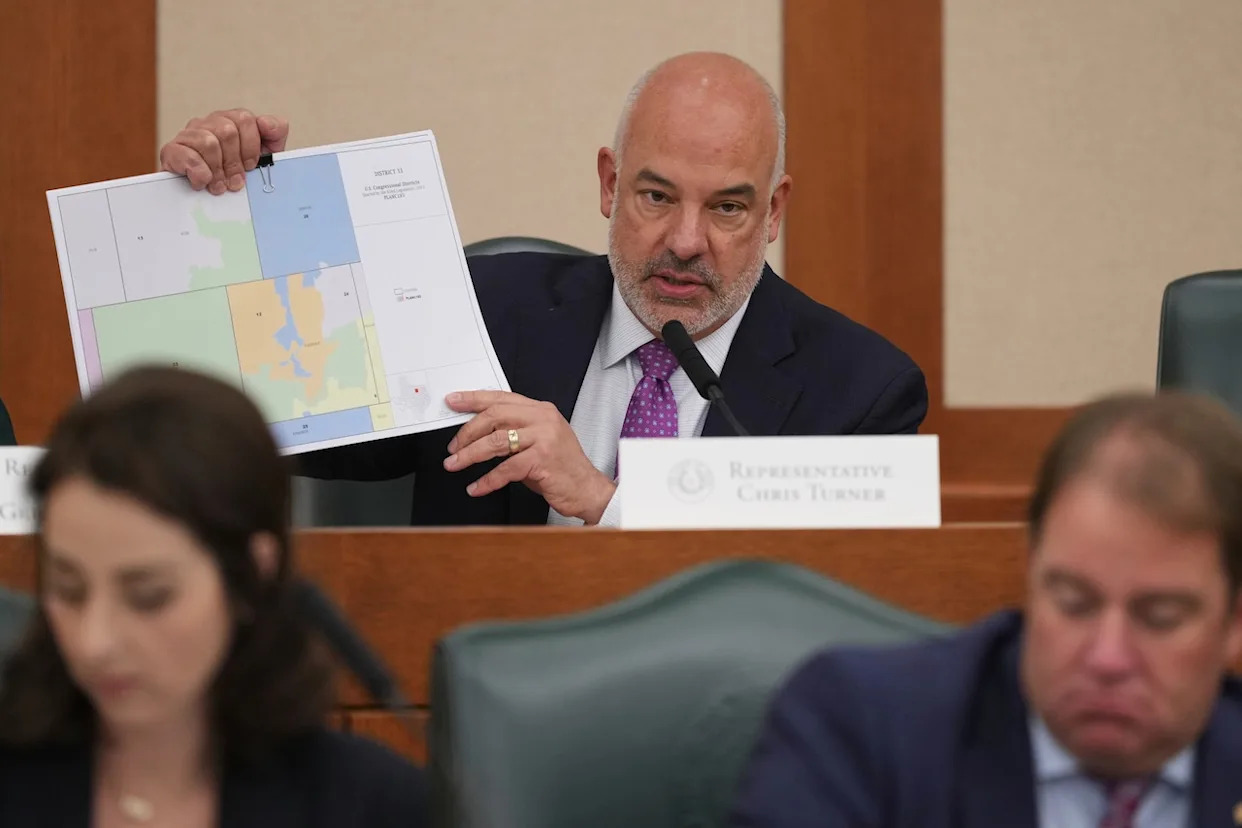 Mass. among places Texas lawmakers fleeing to during redistricting fight