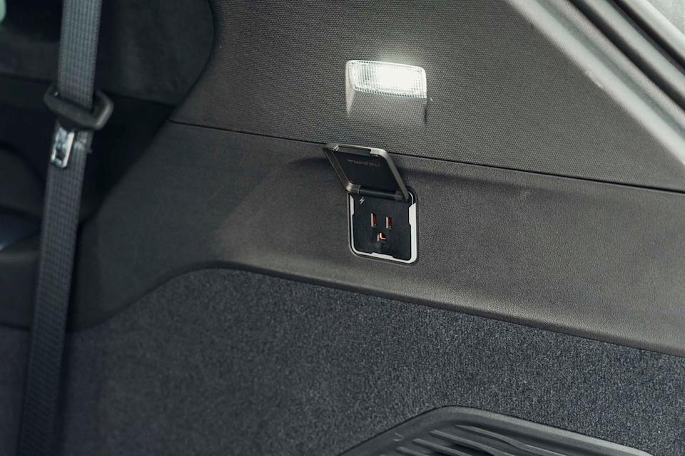 2025 cadillac escalade iq