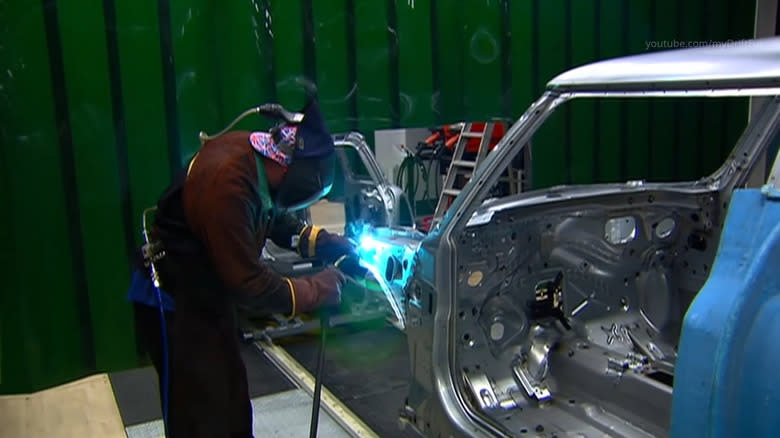 Watch How Automation Took Over More Of The Manufacturing Between Mini Generations