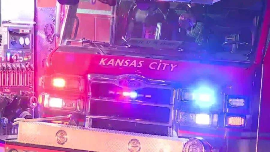 Part of Independence Avenue closed after roof of building collapses in Kansas City