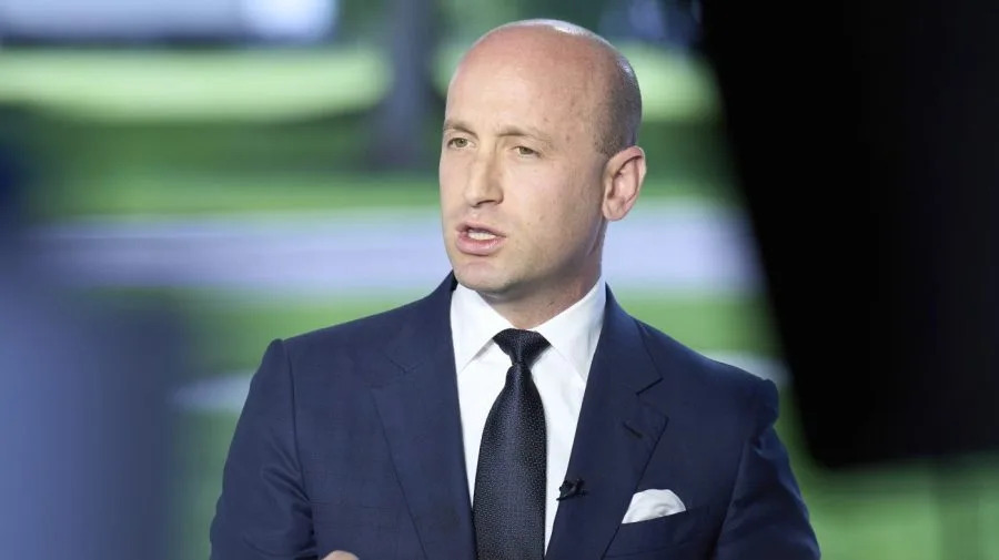 Stephen Miller blasts ‘stupid white hippies’ protesting DC crackdown