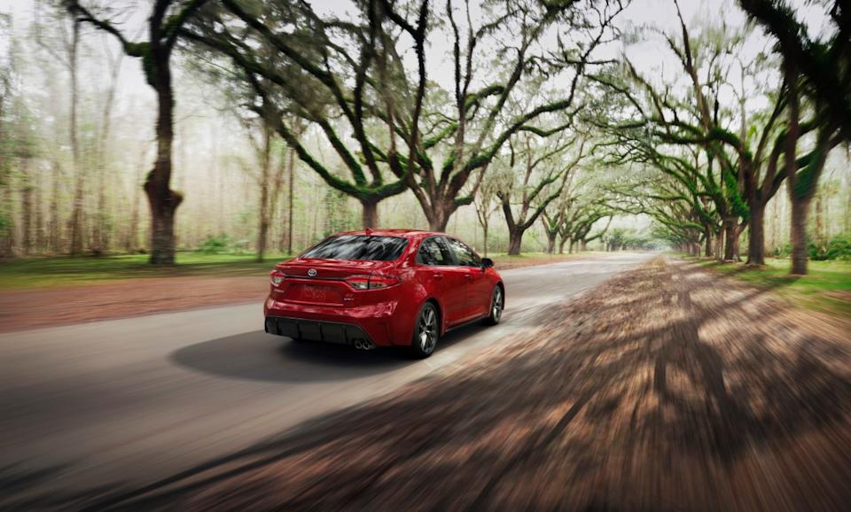 Toyota Unveils Hot 2025 Corolla Hybrid Lease Deal For August