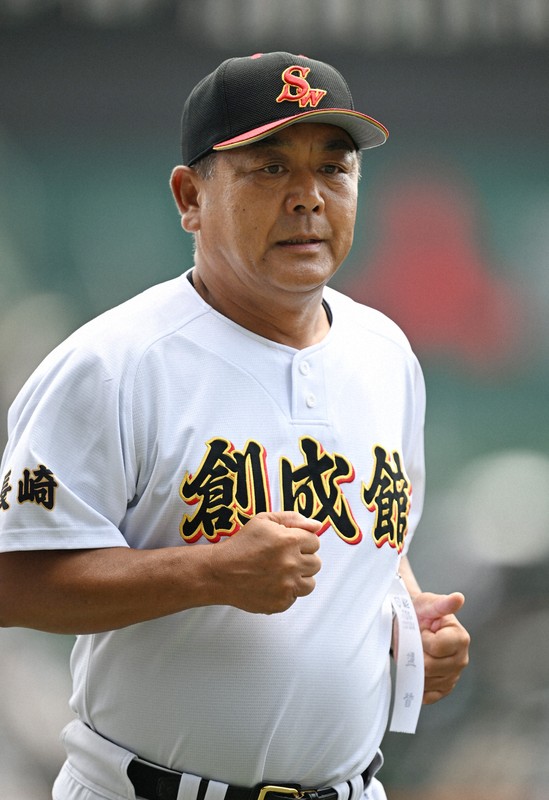 創成館監督「引っ張ったら負ける」　無安打継投の舞台裏　夏の甲子園