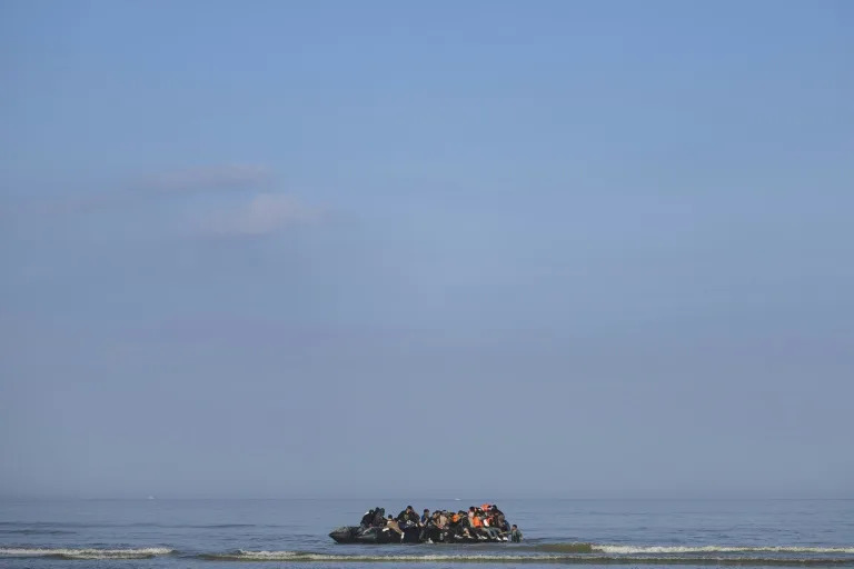 UK-France migrant returns deal takes effect