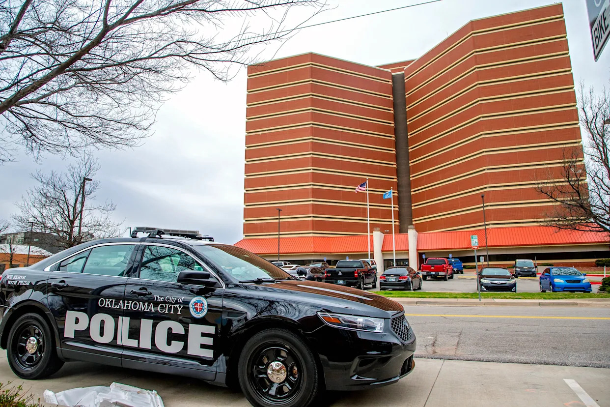 One dead, one injured after a drive-by shooting in SE Oklahoma City