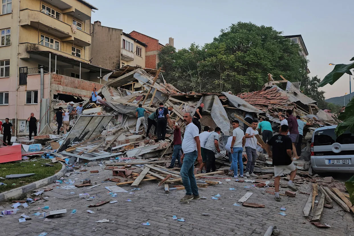 Magnitude 6.1 earthquake strikes Turkey, causing about a dozen buildings to collapse