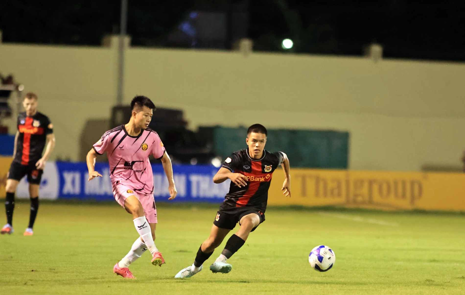 U23 Việt Nam: Trần Thành Trung có thuyết phục được HLV Kim Sang Sik?