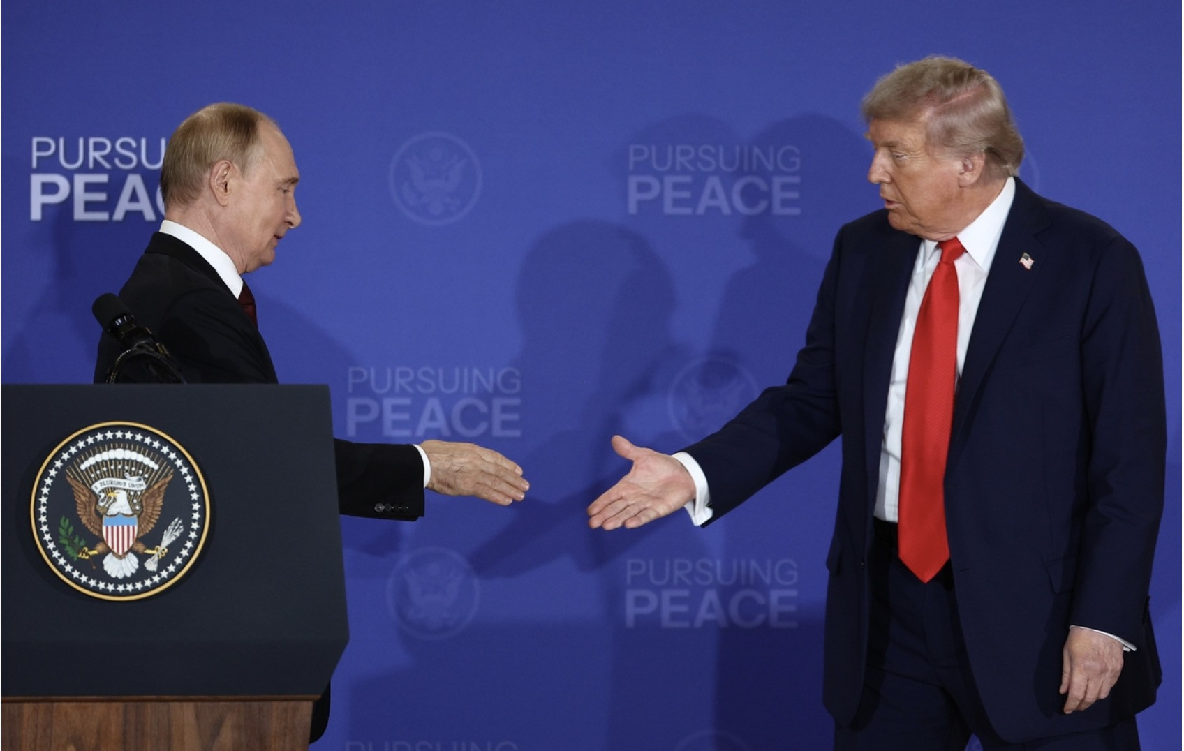 Ông Trump muốn ký thỏa thuận cắt giảm vũ khí hạt nhân với Nga, Trung Quốc
