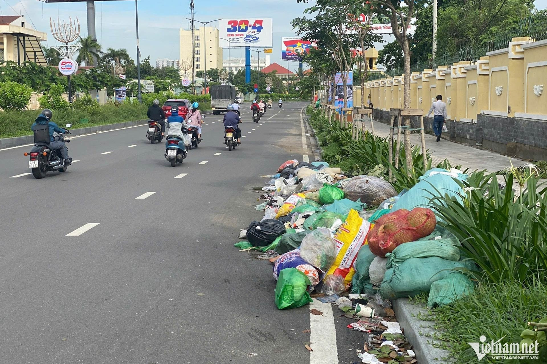 Nguy cơ nghìn tấn rác ùn ứ: Doanh nghiệp đổi ý phút 89, TPHCM có thêm thời gian