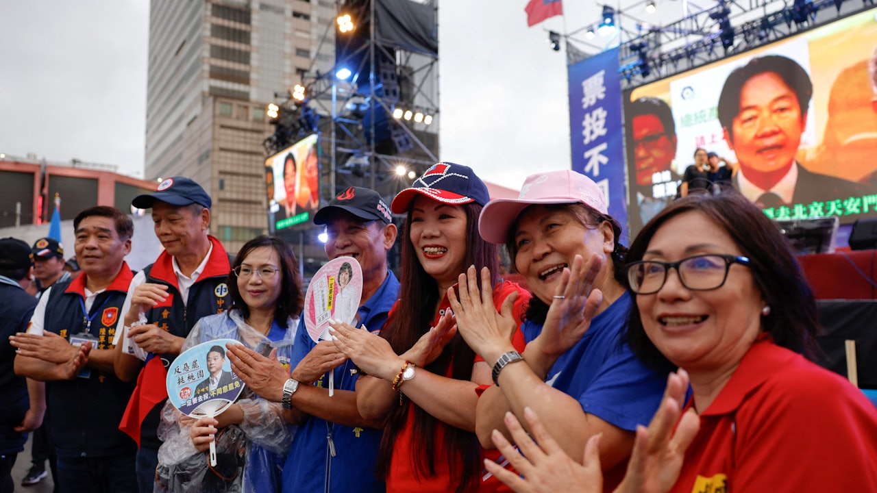 台灣大罷免失敗 　挺罷免者稱非常失望　反對者慶賀：這才是民主