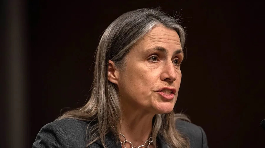 Trump ‘has completely ceded narrative control’ to Putin: Fiona Hill
