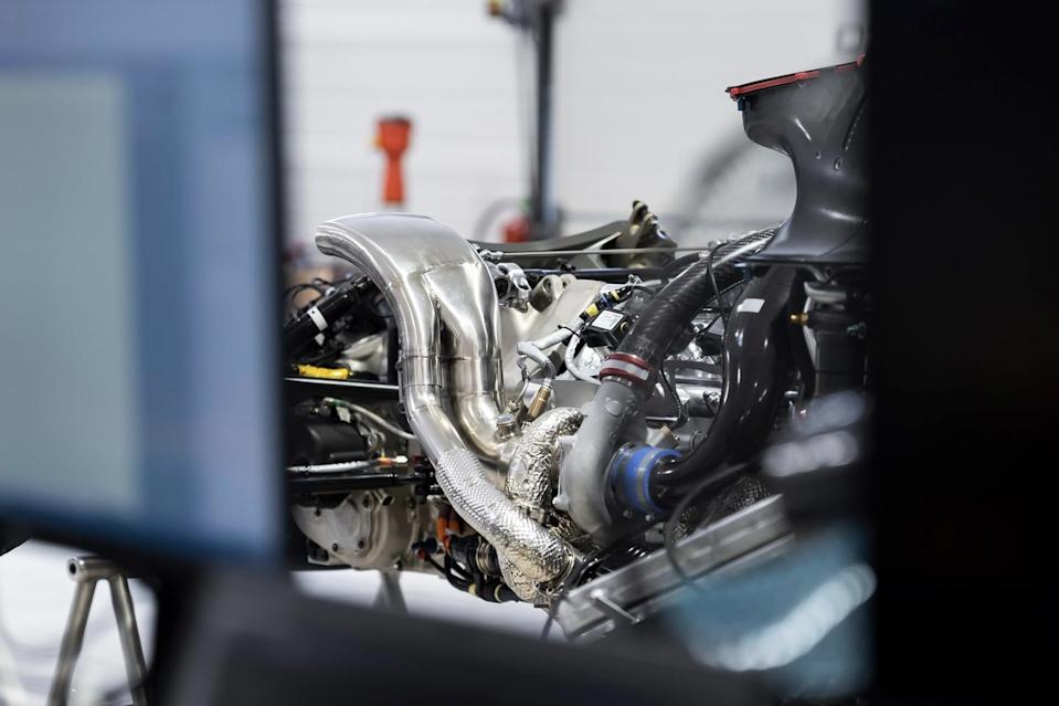 genesis magma racing gmr001