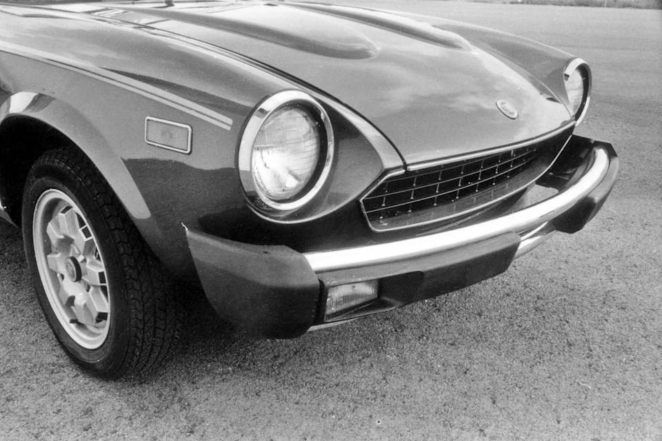1982 fiat turbo spider 2000