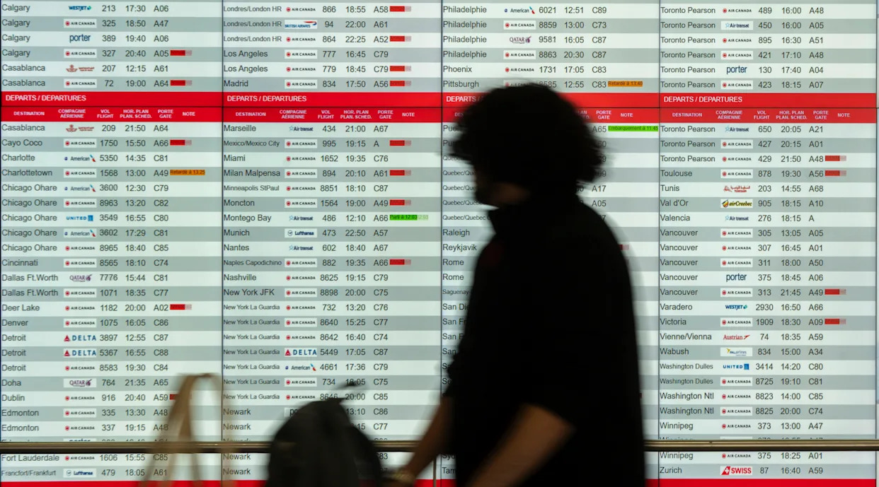 Air Canada suspends operations as flight attendants go on strike