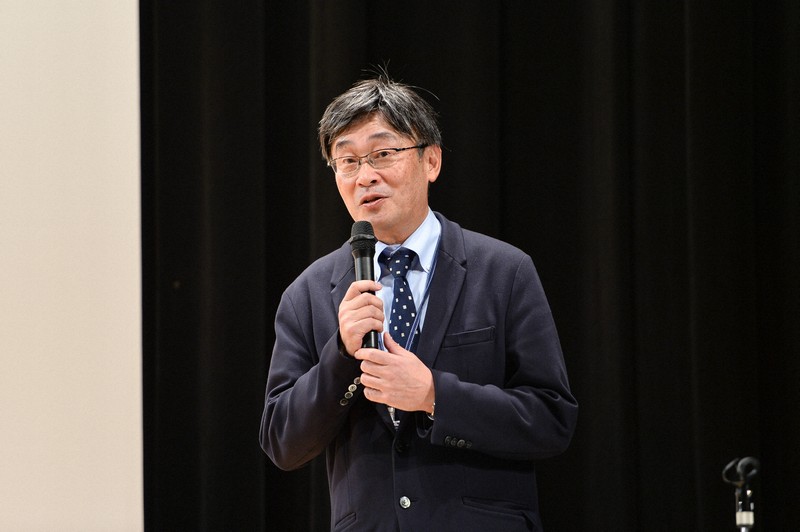 慶応高校野球部の前監督、上田誠さん＝横浜市西公会堂で2020年1月19日（本人提供）