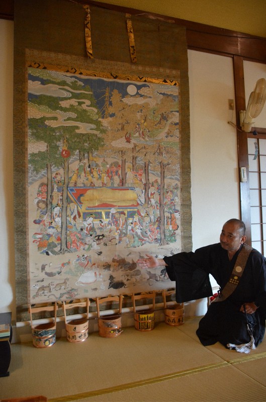 涅槃図に「ハート形の瞳」描かれた猫　京都の寺院が修復へCF募集