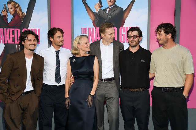 Kristina Bumphrey/Variety via Getty Images Pamela Anderson y Liam Neeson con sus hijos