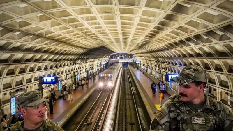 More troops head to Washington, D.C., after tense week under federal control