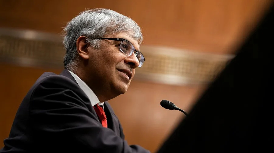 NIH cancels mRNA vaccine contracts, citing lack of public trust