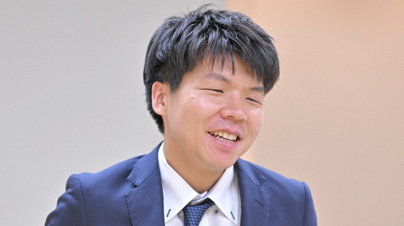 増田八段　驚きの堅陣再生術で追撃かわす　A級順位戦観戦記