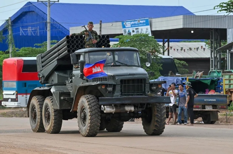 The death toll across Thailand and Cambodia is now higher than the 28 killed in the last major round of fighting between 2008 and 2011 (TANG CHHIN Sothy)