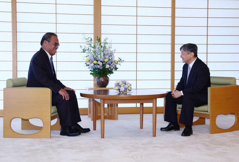 天皇陛下、ミクロネシア大統領と面会　旧日本兵の遺骨収容協力に感謝