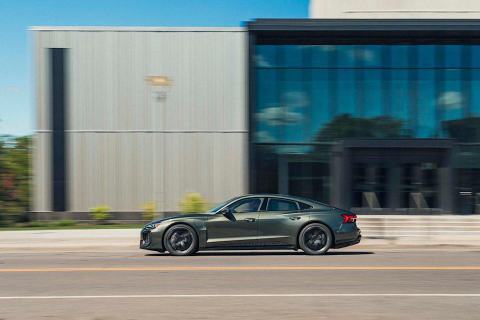 2025 audi rs etron gt performance