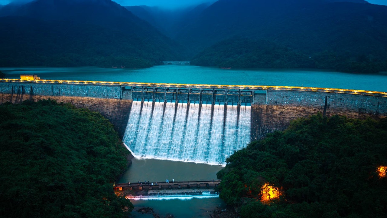 連場黑雨　水塘存水量升至81%　大潭篤水塘「放水」｜多圖