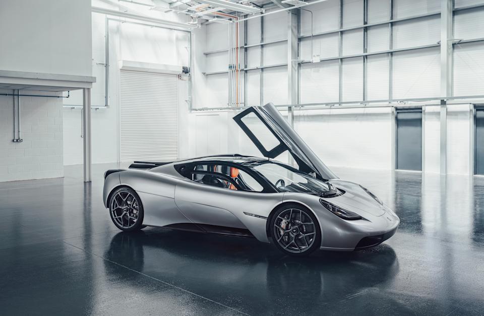 Gordon Murray Automative - PHOTO: The T.50 supercar from Gordon Murray has a six-speed manual transmission and a Cosworth V12 engine that revs to 12,100 rpm.