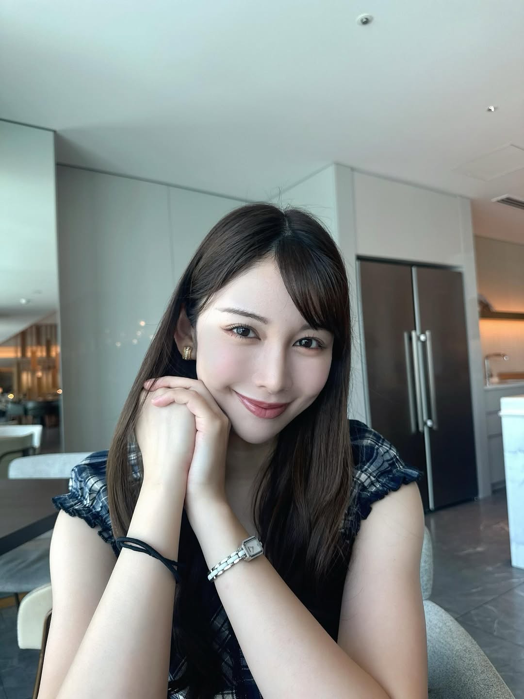 ドS秘書役から4年…〝印象ガラリ〟31歳女優の近影に脚光「しとやかで大人の気品」「息を呑む美しさ」