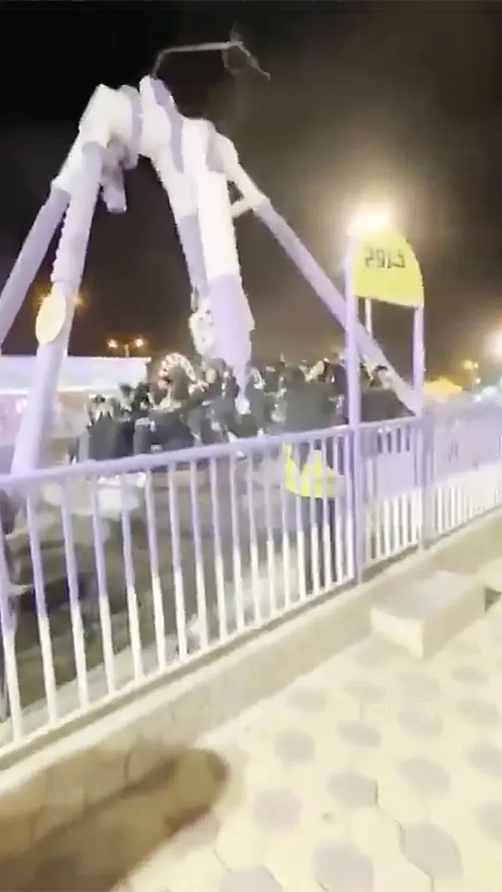 Riders on the ground following ride malfunction