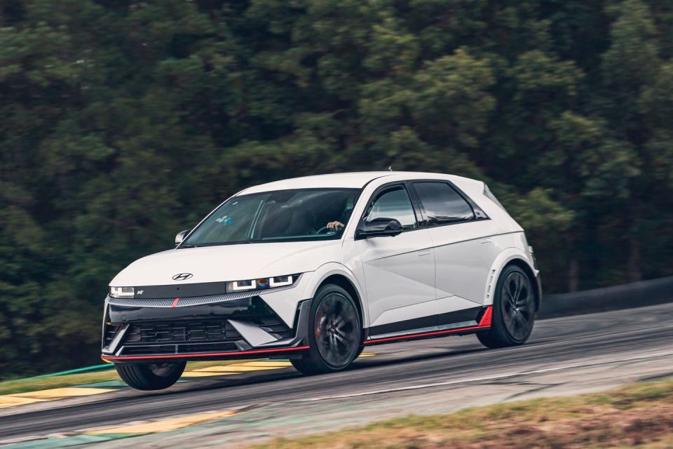 2025 hyundai ioniq 5 n lightning lap 2025