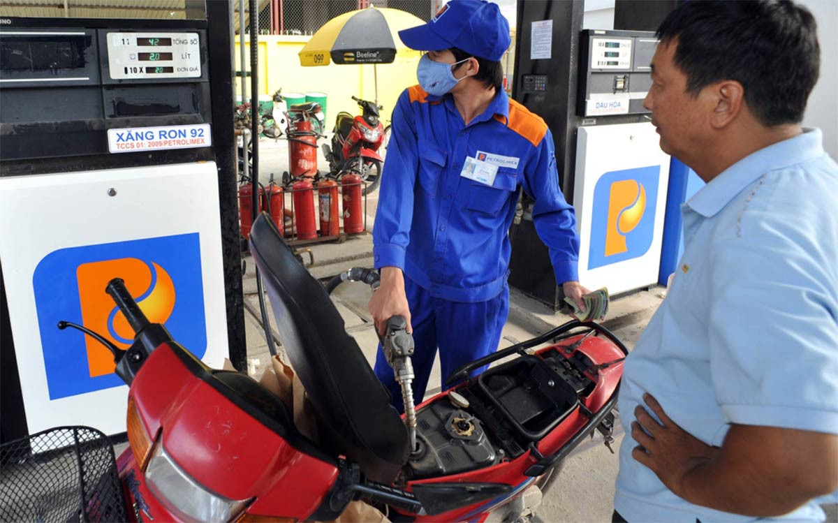 Giá xăng ngày mai có thể tăng lần thứ 2 liên tiếp