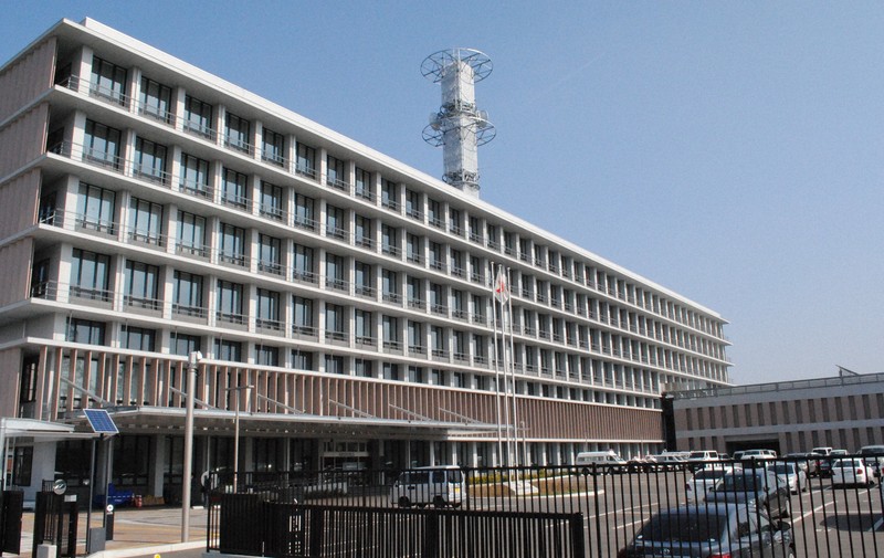 パチンコ店で強盗偽装の疑い　従業員逮捕　「被害者役」か　福島