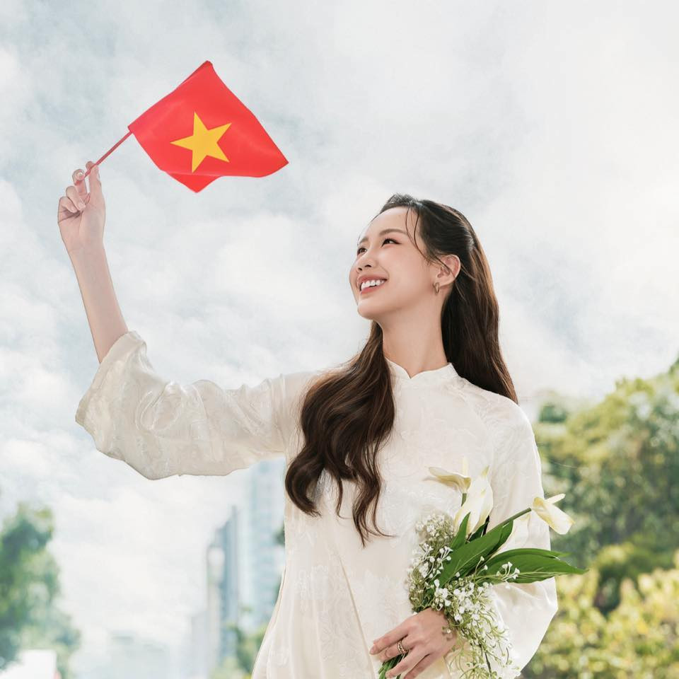 Hoa hậu Bảo Ngọc đại diện Việt Nam thi Miss World