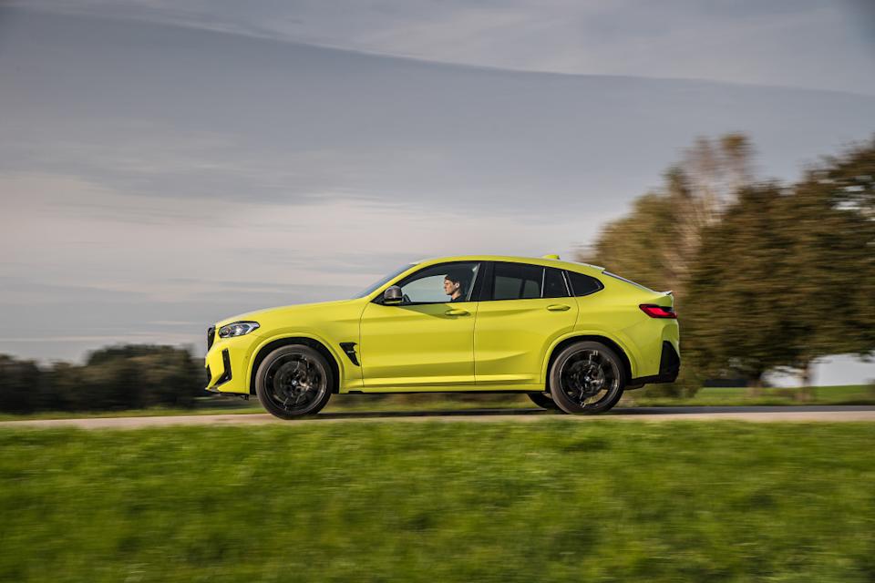 BMW X4 MBMW